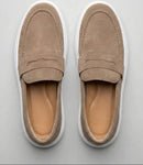 Mocassim Penny Loafer em Camurça